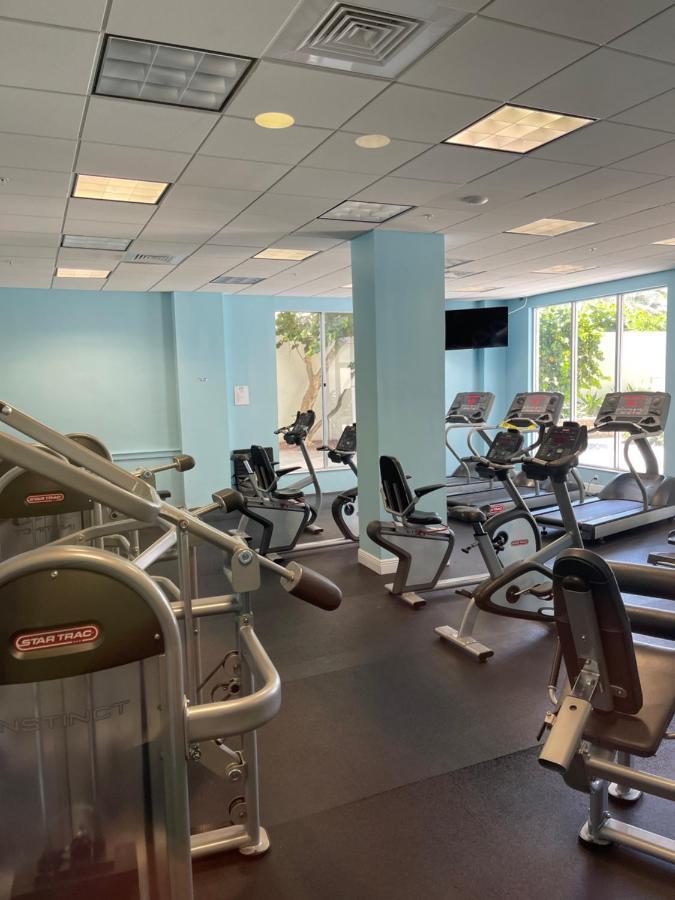 Ocean View Hollywood Apartment Bagian luar foto